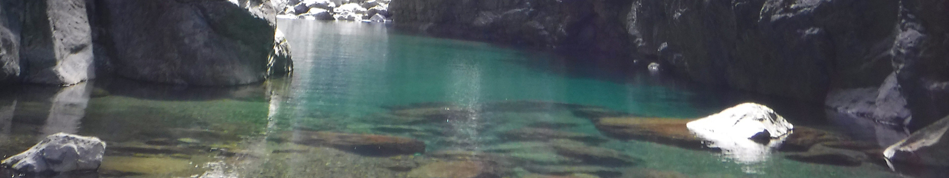 Deep Mountain Ravine Hike – Mie