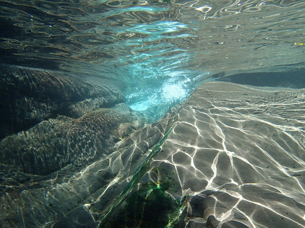unbeaten-japan-tours-crystal-clear-water Unbeaten Japan Tours - Crystal Clear Water